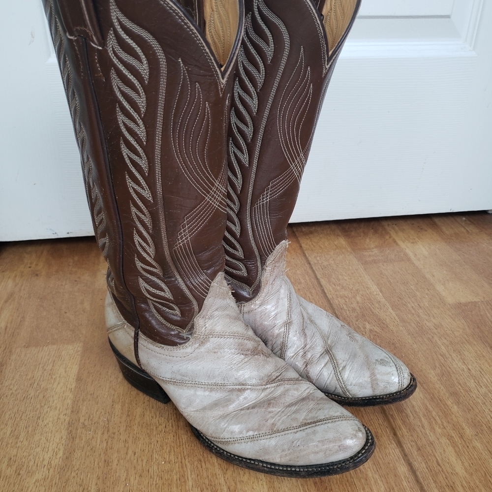 Tony Lama eel cowboy boots size 5.5